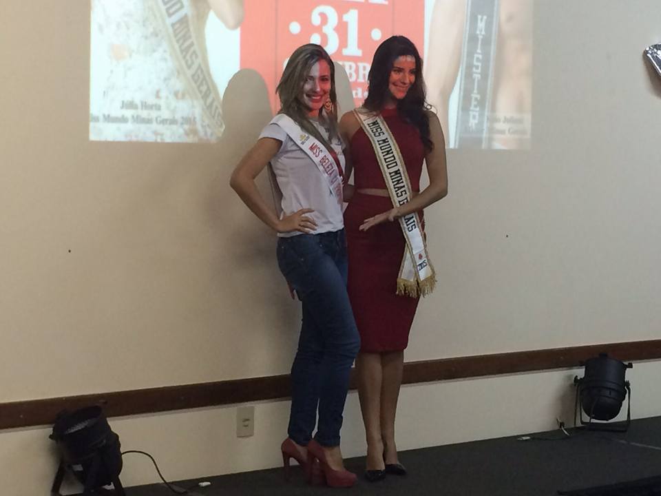 Eu e a vencedora da prova - Miss Mundo Pará de Minas. Vestindo: Loja MCT